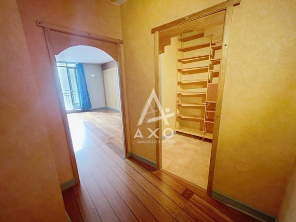 Grand studio de 37 m² avec balcon