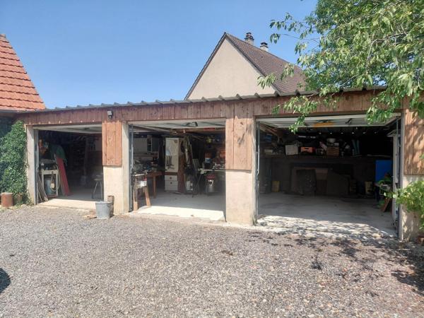 Maison à Mortagne-au-Perche, 61400 - 7 pièces 232m²