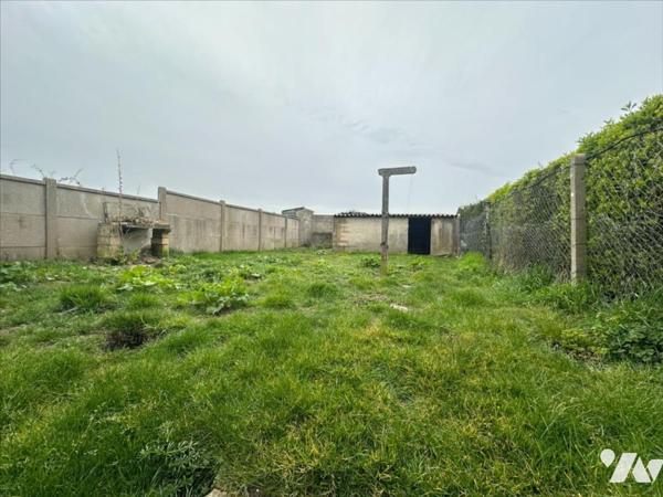 SAINT MARCOUF BOURG 3 KMS DE LA MER