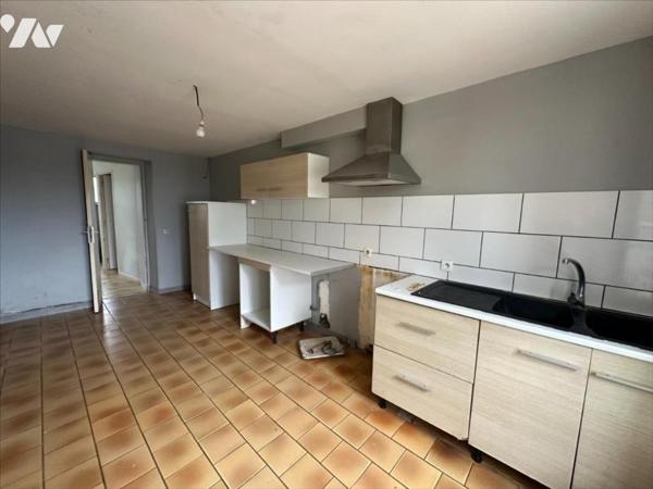 SAINT MARCOUF BOURG 3 KMS DE LA MER