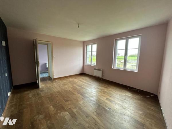 SAINT MARCOUF BOURG 3 KMS DE LA MER