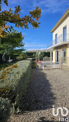 Maison à vendre 7 pièces 215 m² Meursac