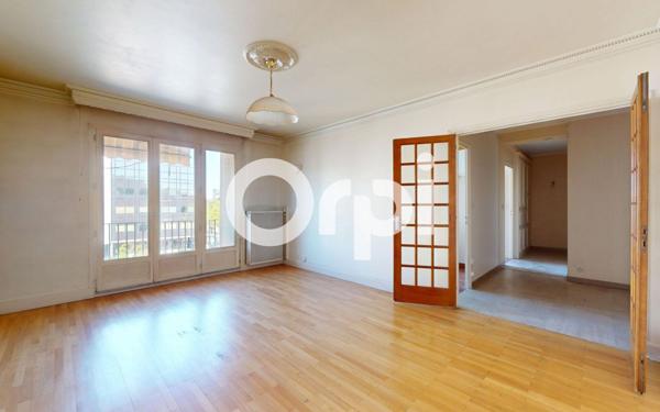 Appartement à vendre    2 pièces • 63 m2 Bron
