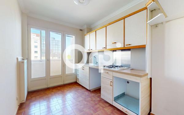 Appartement à vendre    2 pièces • 63 m2 Bron