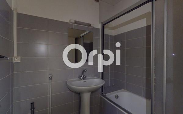 Appartement à vendre    2 pièces • 63 m2 Bron