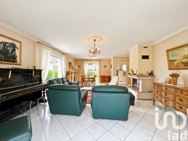 Maison à vendre 6 pièces 121 m² Changé