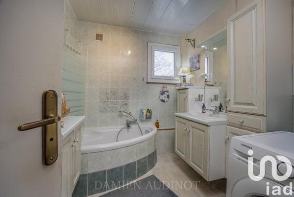 Appartement à vendre 3 pièces 74 m² Chavanod