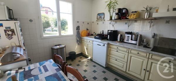 Maison à vendre  8 pièces - 170 m2 LE ROUGET PERS - 15