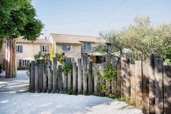 L'Isle-sur-la-Sorgue (84800) PROPRIETE 360 M2