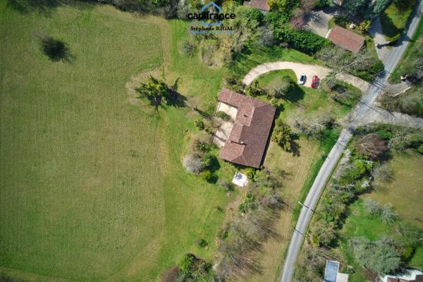 Dpt Lot et Garonne (47), à vendre VILLENEUVE SUR LOT propriete P5  sur 1,87 ha de terrain
