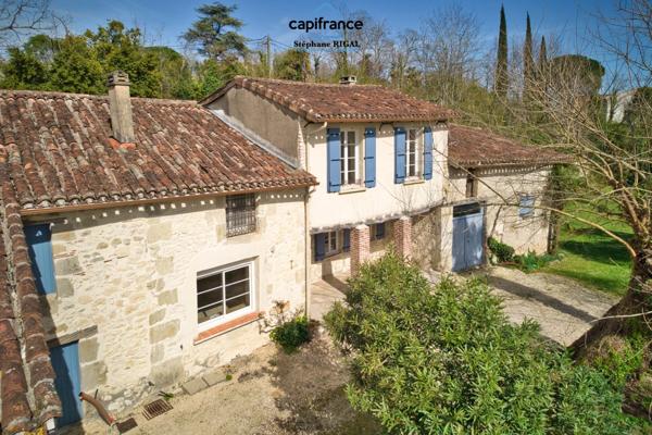 Dpt Lot et Garonne (47), à vendre VILLENEUVE SUR LOT propriete P5  sur 1,87 ha de terrain