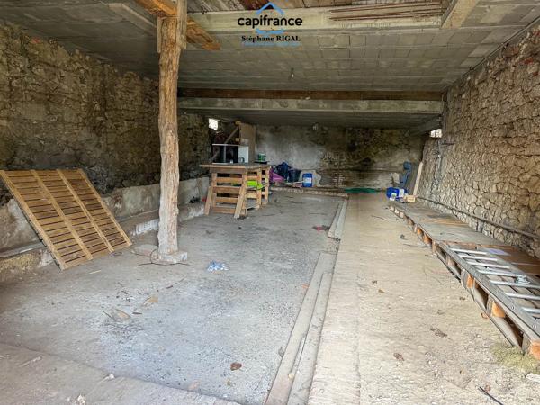 Dpt Lot et Garonne (47), à vendre VILLENEUVE SUR LOT propriete P5  sur 1,87 ha de terrain