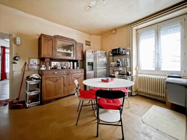 Maison à SAINTE-MAURE-DE-TOURAINE, 37800 - 7 pièces 121m²