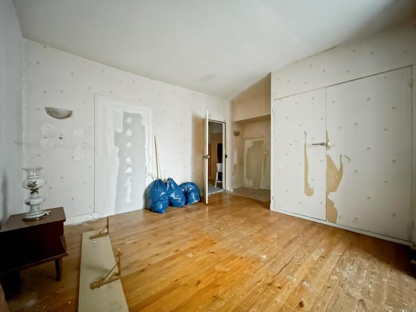 Maison à SAINTE-MAURE-DE-TOURAINE, 37800 - 7 pièces 121m²