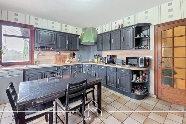 Maison 7 pièces - 220 m² Exclusivité efficity