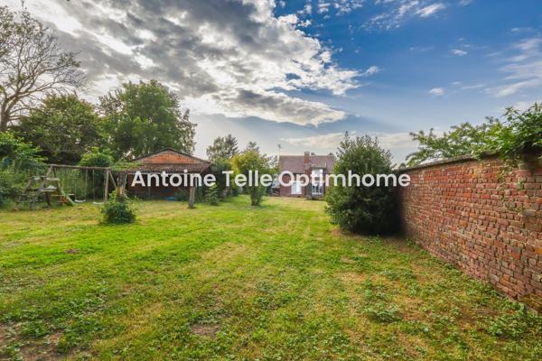 Proche Le Cateau 59360 - Maison individuelle avec nombreuses dépendances & jardin sur 1700m²