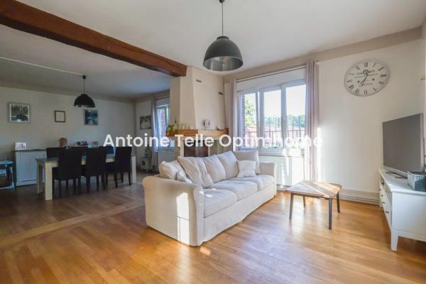 Proche Le Cateau 59360 - Maison individuelle avec nombreuses dépendances & jardin sur 1700m²