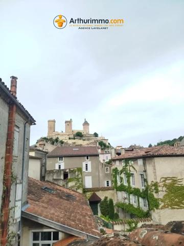 Vente                                                      Immeuble
                        
                     9 pièces                      107 m2                     à Foix