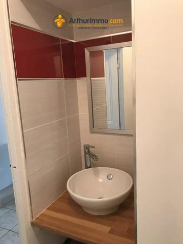 Vente                                                      Immeuble
                        
                     9 pièces                      107 m2                     à Foix