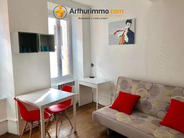 Vente                                                      Immeuble
                        
                     9 pièces                      107 m2                     à Foix