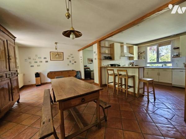 SAINT-HERBLAIN Bouvardière, Maison 4 Chambres, 1 bureau, un garage sur parcelle de 1060m²