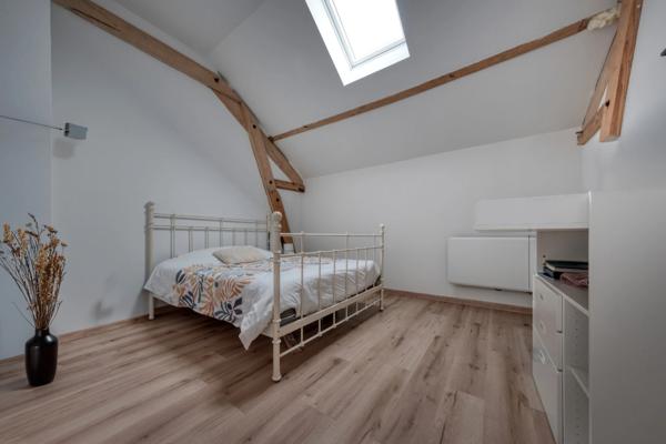 Dpt Yvelines (78), à vendre très proche Thoiry, maison de caractère, 6 pièces