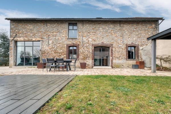 Dpt Yvelines (78), à vendre très proche Thoiry, maison de caractère, 6 pièces