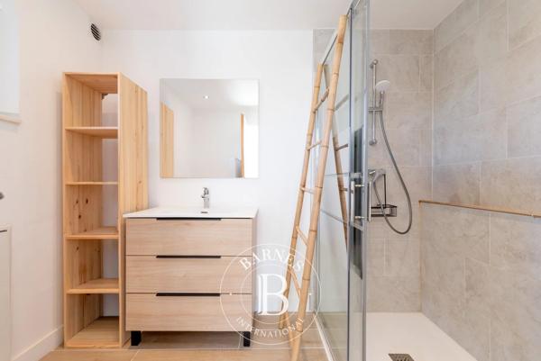 Mouans-Sartoux, Villa 6 Chambres -  250 m² à vendre