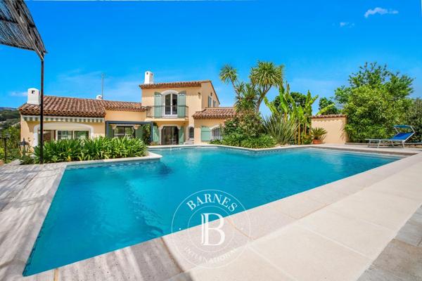 Mouans-Sartoux, Villa 6 Chambres -  250 m² à vendre