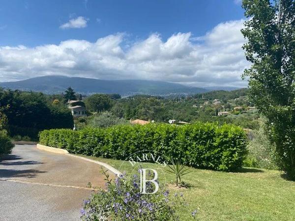 Mouans-Sartoux, Villa 6 Chambres -  250 m² à vendre
