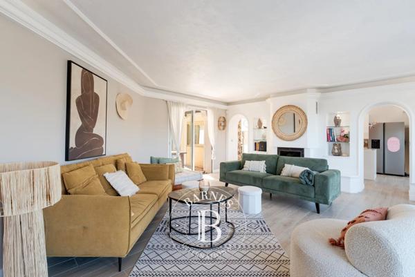 Mouans-Sartoux, Villa 6 Chambres -  250 m² à vendre