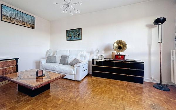 Appartement à vendre    3 pièces • 90 m2 Limoges