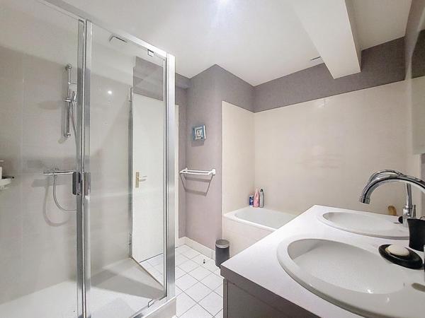 Maison familiale proche du Lycée International