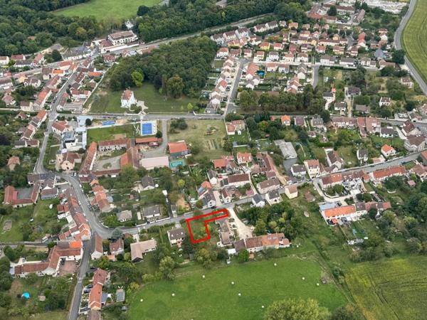 Coutevroult (77580) TERRAIN CONSTRUCTIBLE NON VIABILISE 472M²