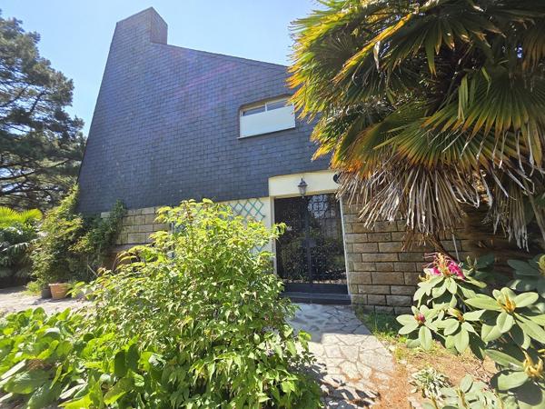 Maison 7 pièces - 241 m²