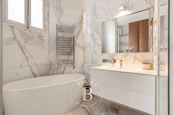 Paris 17ème, Appartement 4 Chambres -  219 m² à vendre