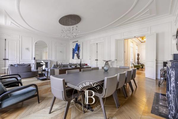 Paris 17ème, Appartement 4 Chambres -  219 m² à vendre
