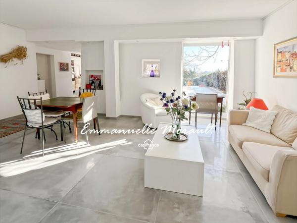 Maison de caractère à vendre 4 pièces BAGNOLS EN FORET (83)