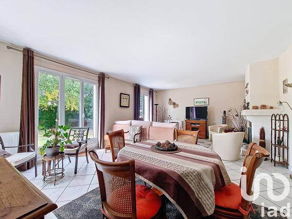 House for sale 8 rooms 235 m² Gometz-la-Ville