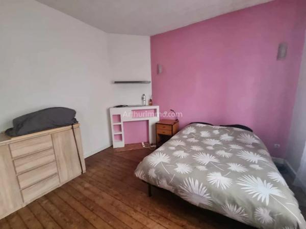 Vente                                                      Maison
                        
                     5 pièces                      94 m2                     à Péronne