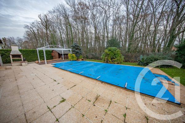 Maison à vendre  5 pièces - 122,57 m2 ST MEDARD EN JALLES - 33