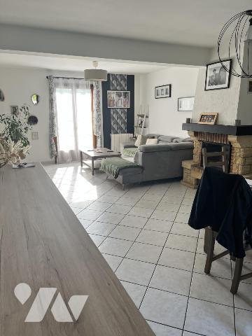 Maison individuelle située à NEUILLY EN THELLE