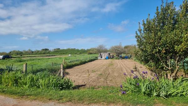 Charente Maritime (17), A vendre St-PIERRE OLERON charmante maison pêcheur P3 98m² plain-pied sur Terrain de 687m²