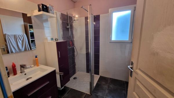 Charente Maritime (17), A vendre St-PIERRE OLERON charmante maison pêcheur P3 98m² plain-pied sur Terrain de 687m²