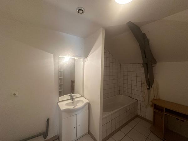 Appartement Treffieux 2 pièce(s) 53.89 m2