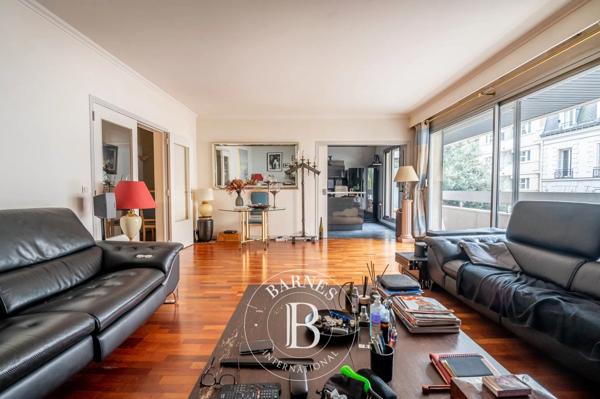 Neuilly-sur-Seine, Appartement 2 Chambres -  104 m² à vendre