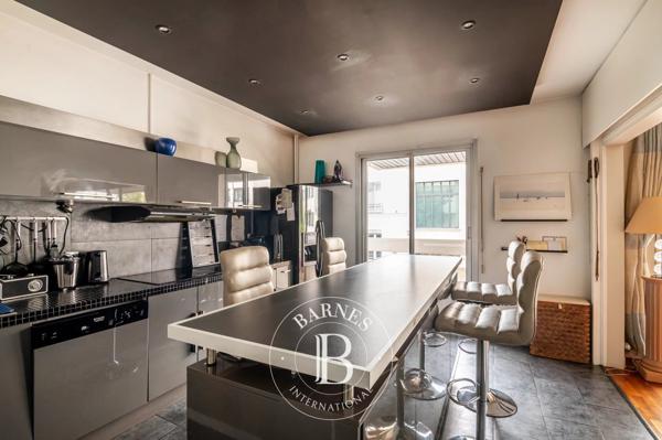 Neuilly-sur-Seine, Appartement 2 Chambres -  104 m² à vendre