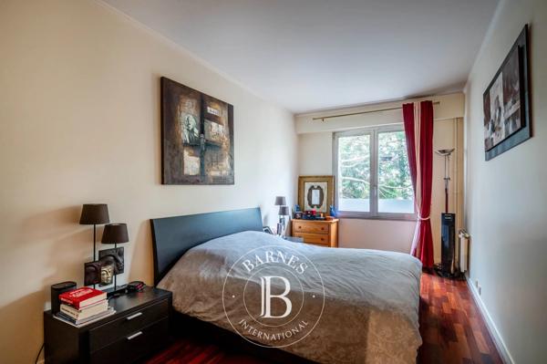 Neuilly-sur-Seine, Appartement 2 Chambres -  104 m² à vendre