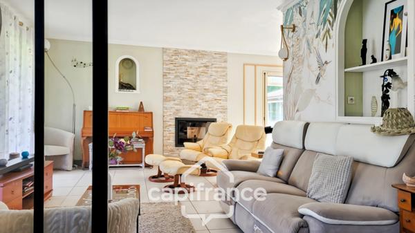 Maison à vendre 6 pièces MAGNE (79)