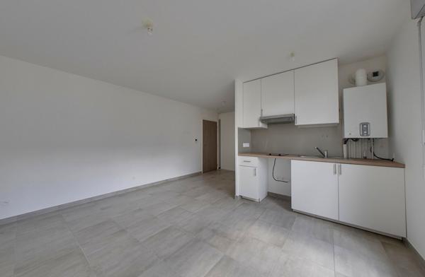 Appartement Ozoir La Ferrière 1 pièce 27.89 m2